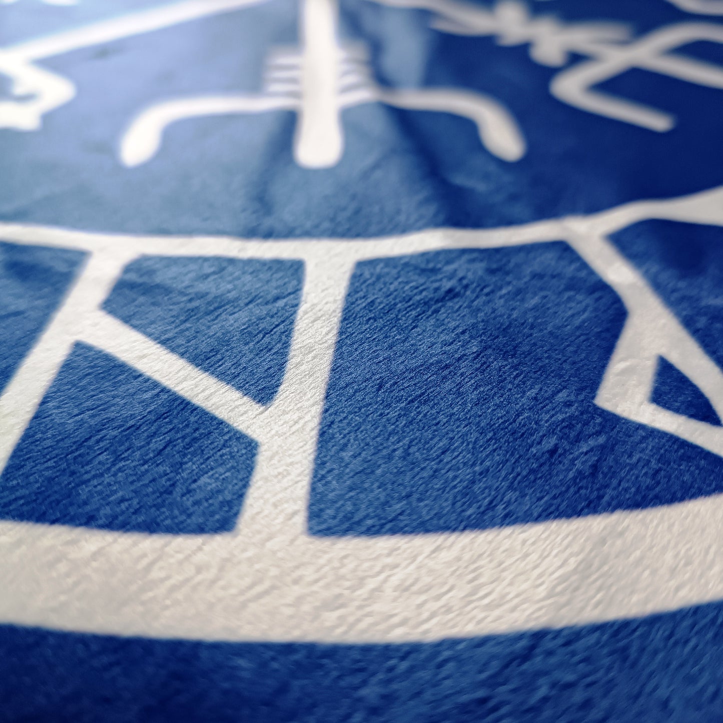 Round Altar Cloth Vegvisir