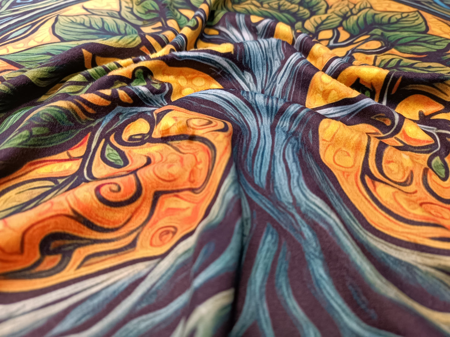 Round Altar Cloth Celtic Tree